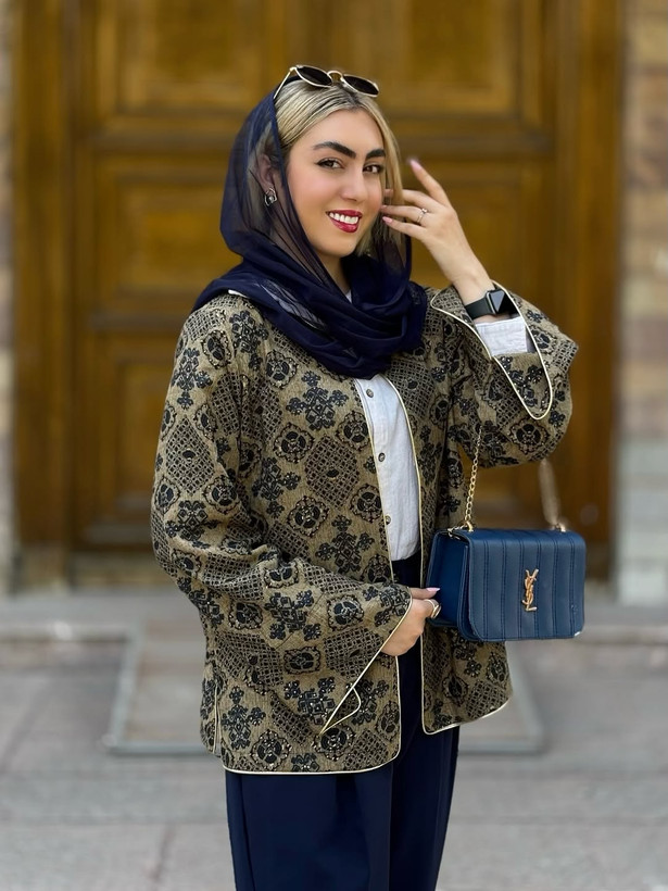 استایل لایرا