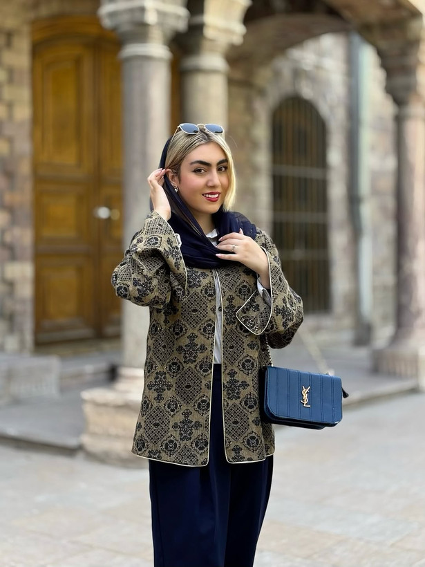 استایل لایرا